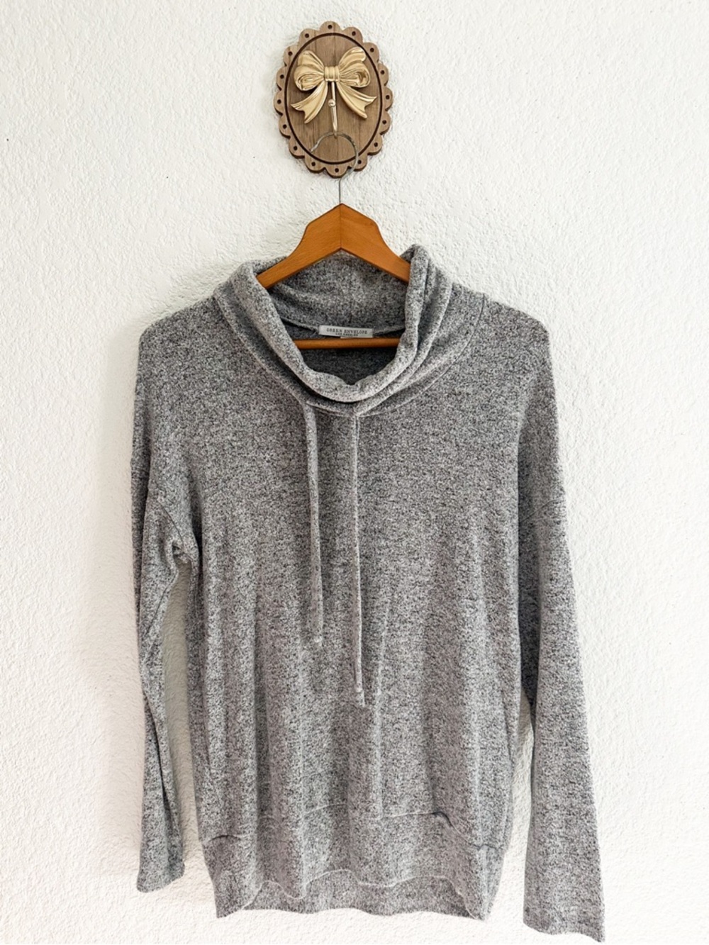 Green Envelope Heather Gray Cowl-Neck Pullover